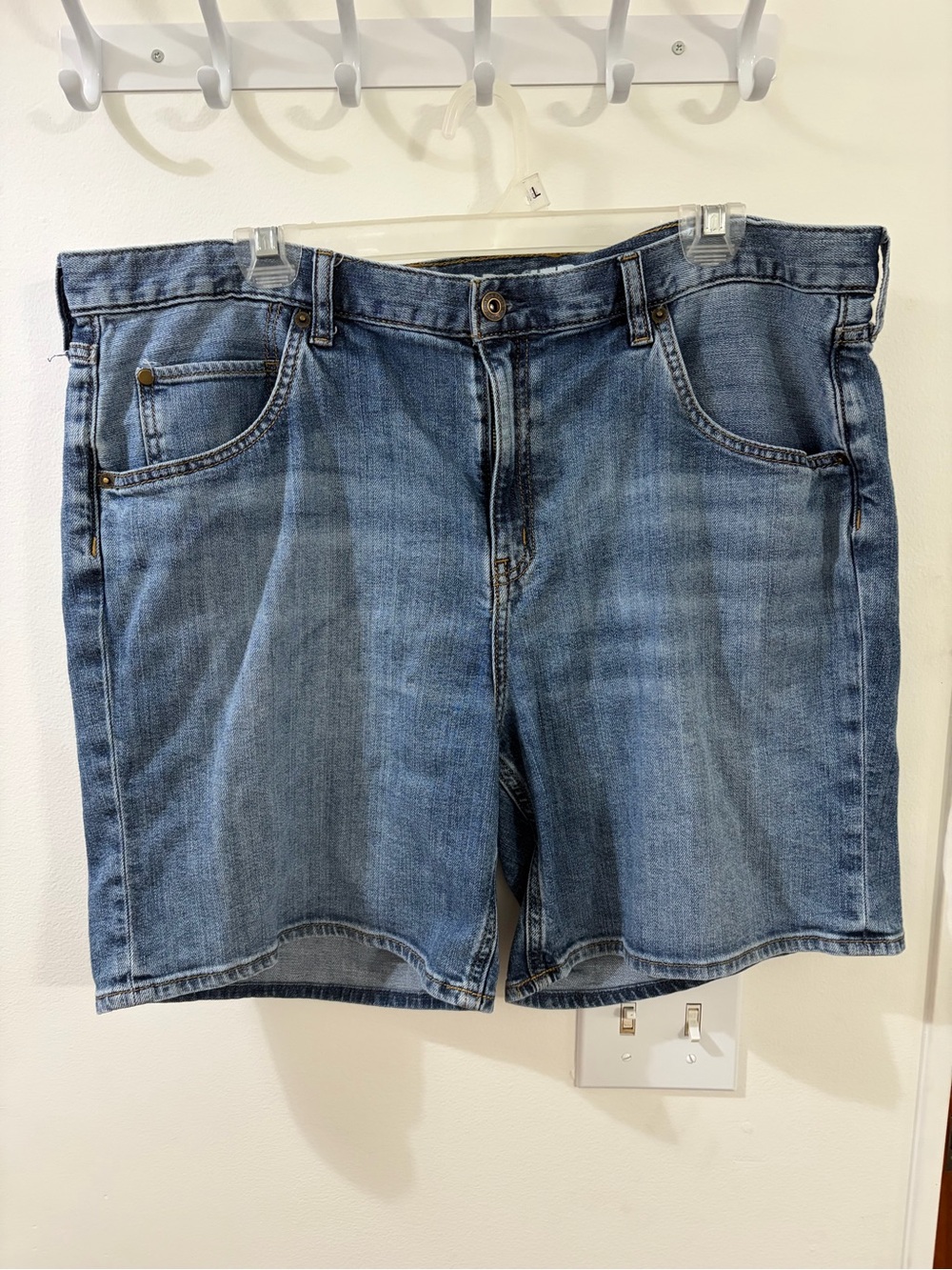 Eddie Bauer Boyfriend Shorts
